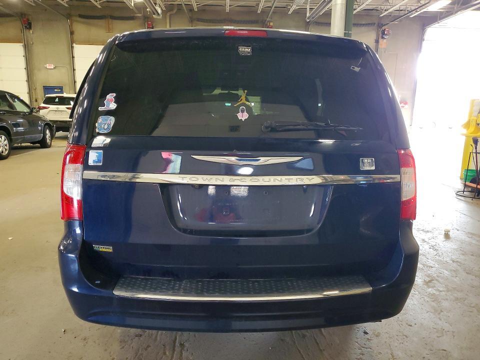 2015 CHRYSLER TOWN & COUNTRY TOURING — Фото 6 из 13