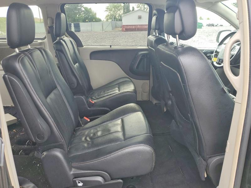 2015 CHRYSLER TOWN & COUNTRY TOURING L — Фото 11 из 13