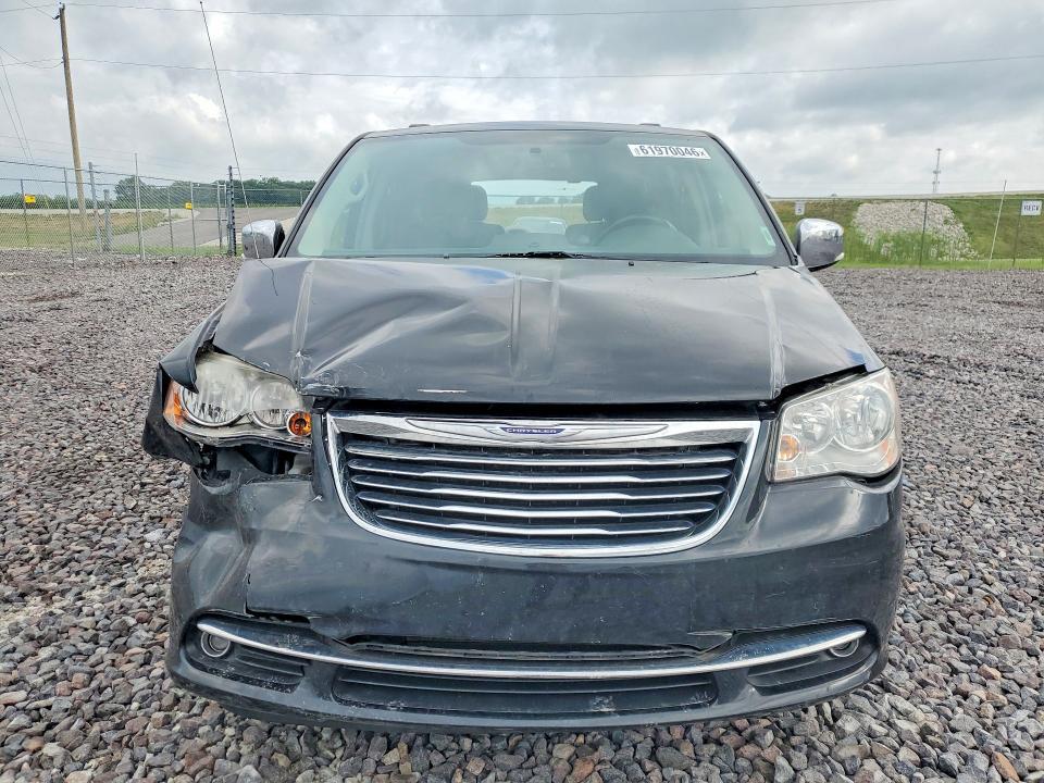 2015 CHRYSLER TOWN & COUNTRY TOURING L — Фото 5 из 13