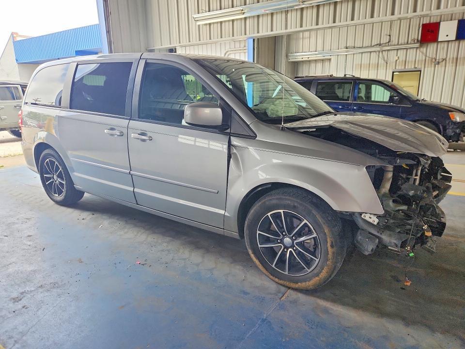 2015 DODGE GRAND CARAVAN R/T — Фото 4 из 14