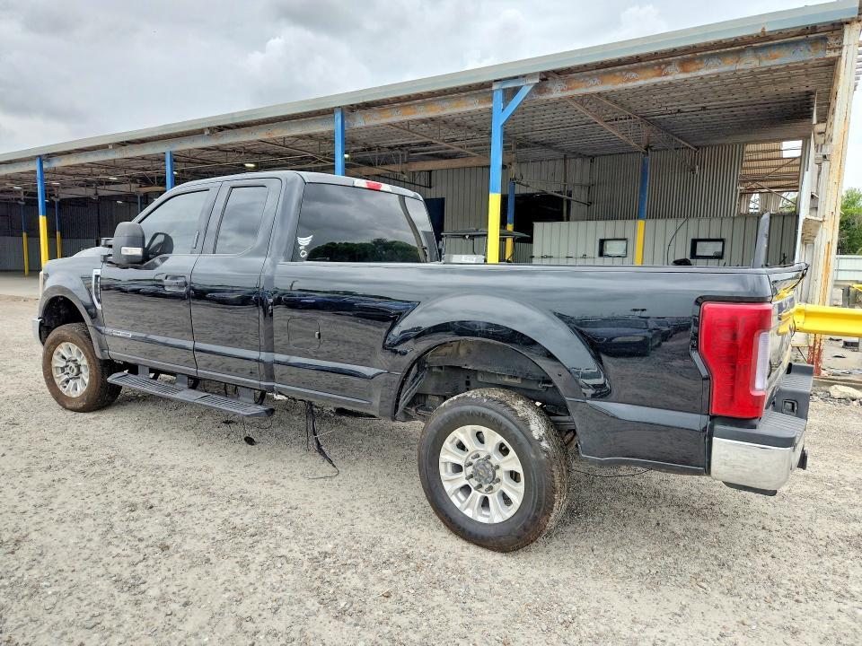 2018 FORD F250 SUPER DUTY — Фото 2 из 13