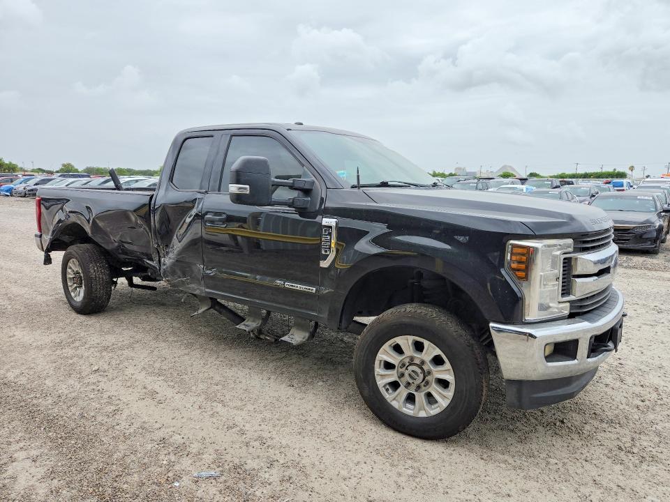 2018 FORD F250 SUPER DUTY — Фото 4 из 13