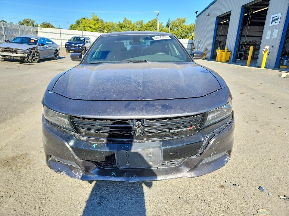 2015 DODGE CHARGER R/T — Фото 5 из 12