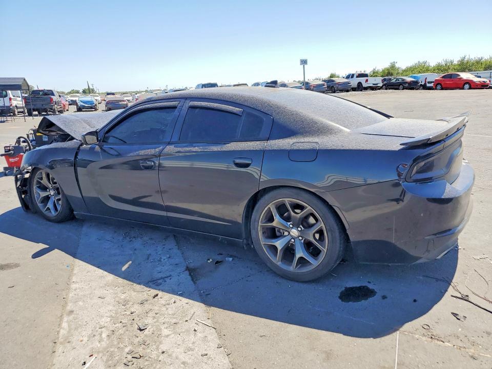 2C3CDXCT7FH871504 2015 DODGE CHARGER photo no. 2