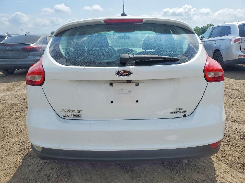 1FADP3K21FL265259 2015 FORD FOCUS photo no. 6