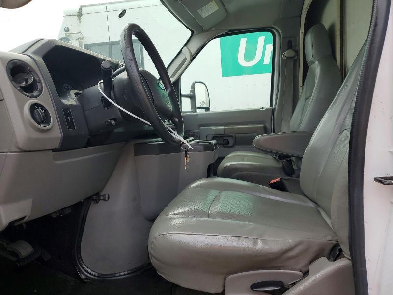2015 FORD E350 BOX TRUCK — Фото 7 из 13