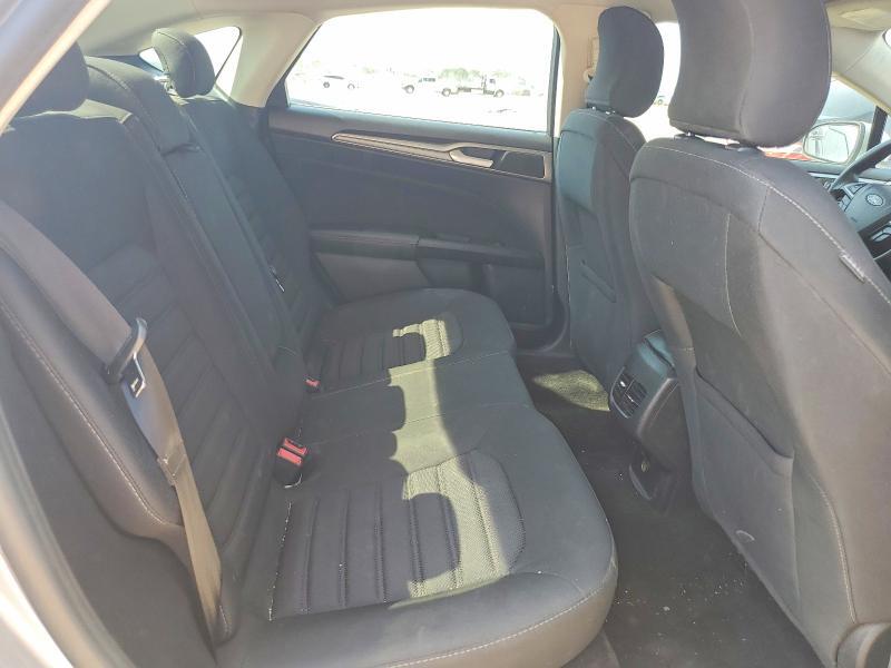 3FA6P0H70JR176397 2018 FORD FUSION photo no. 10