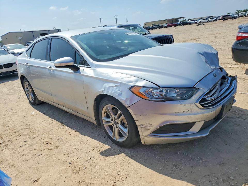 3FA6P0H70JR176397 2018 FORD FUSION photo no. 4