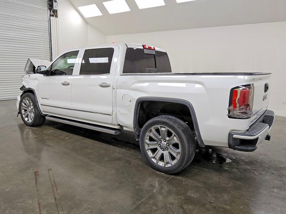 2018 GMC SIERRA K1500 DENALI — Фото 2 из 12