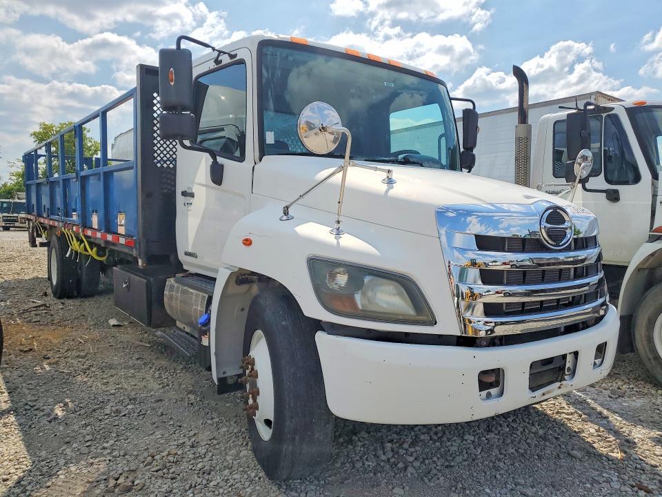 2018 HINO 338 FLATBED TRUCK — Фото 4 из 14