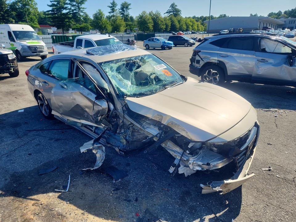 1HGCV1F50JA143597 2018 HONDA ACCORD photo no. 4