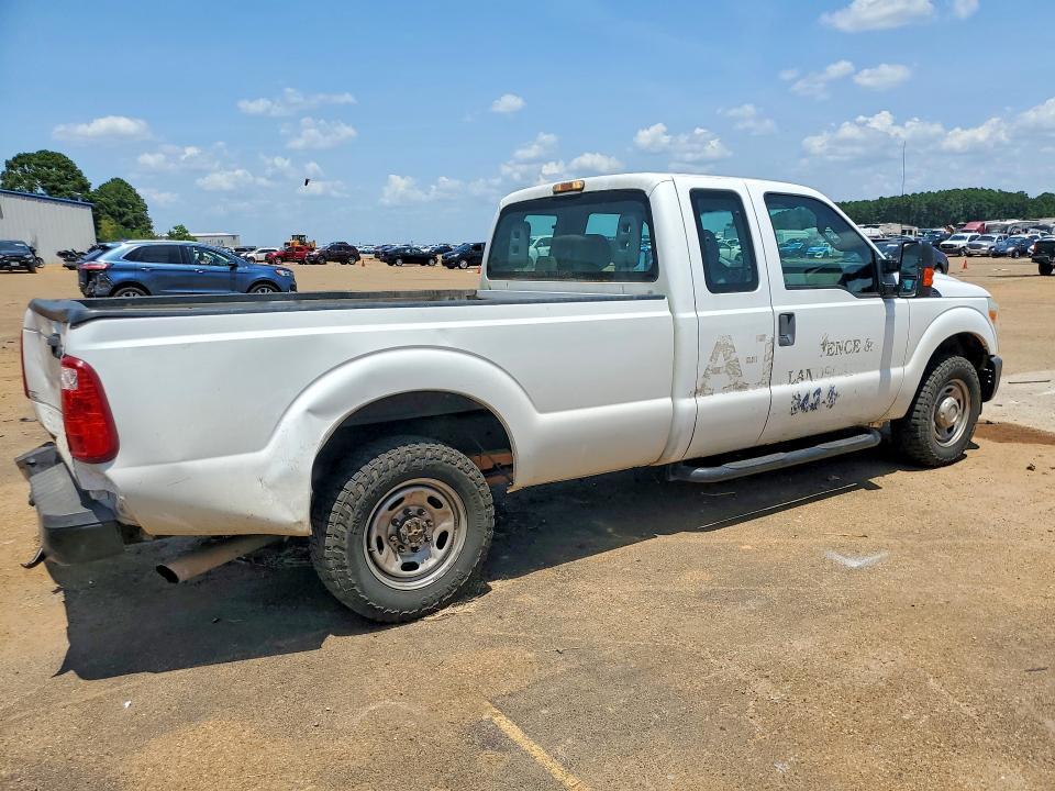 2015 FORD F250 SUPER DUTY — Фото 3 из 12