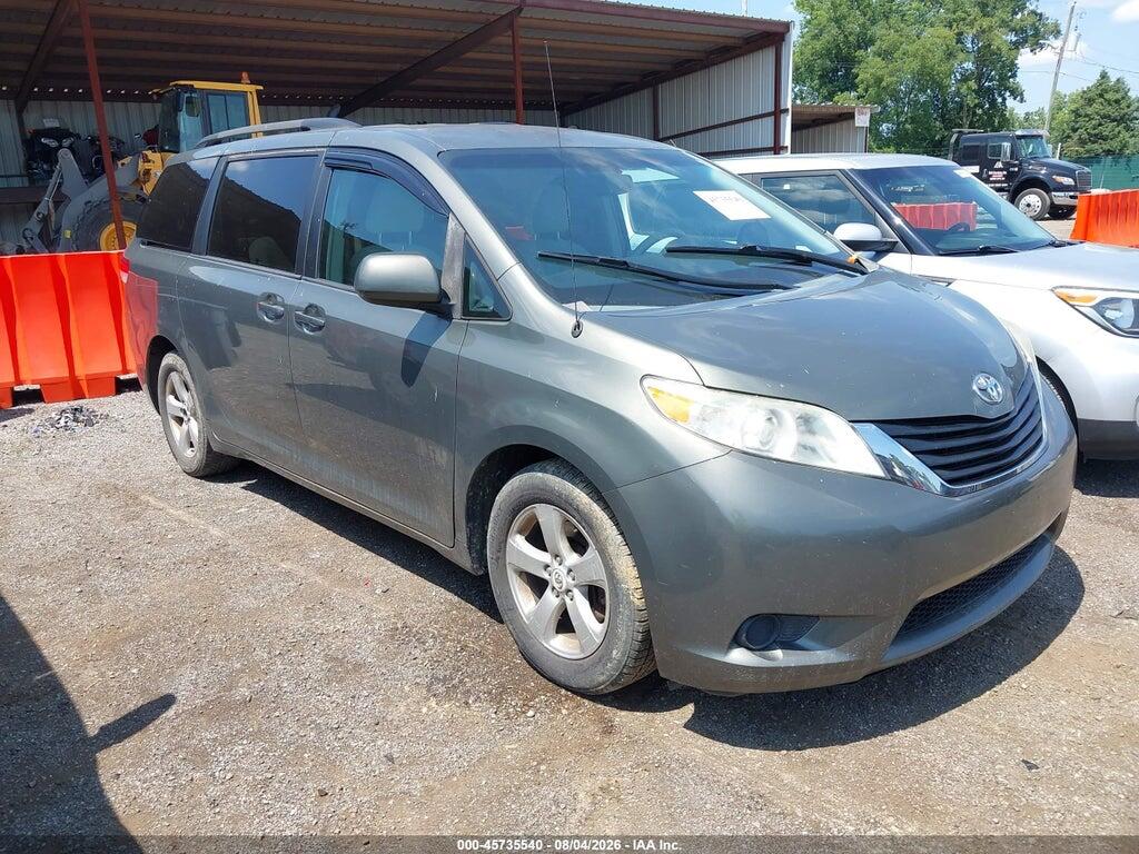 5TDKK3DC6BS167424 2011 TOYOTA SIENNA photo no. 1