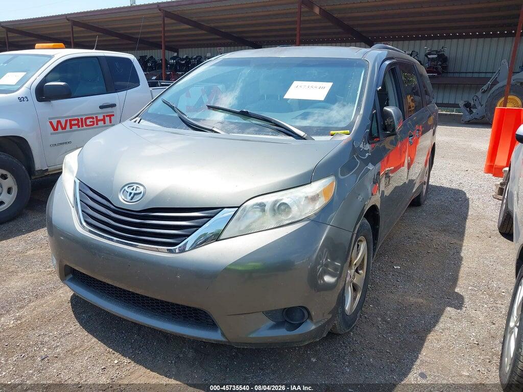 5TDKK3DC6BS167424 2011 TOYOTA SIENNA photo no. 12