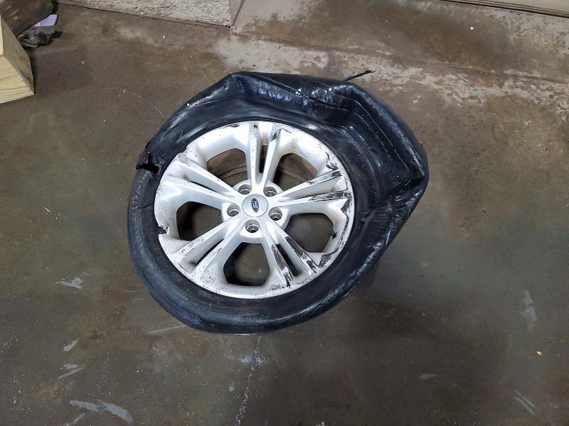1FAHP2D85FG200548 2015 FORD TAURUS photo no. 12