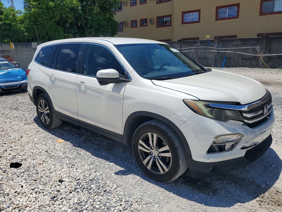 5FNYF5H36JB020026 2018 HONDA PILOT photo no. 4