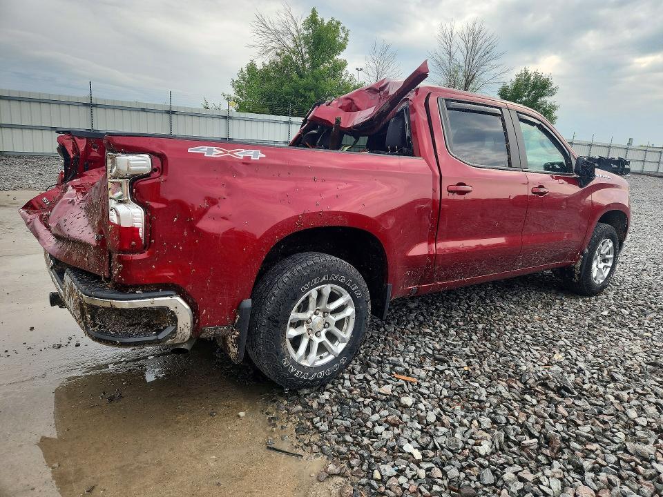 2023 CHEVROLET SILVERADO K1500 LT — Фото 3 из 12