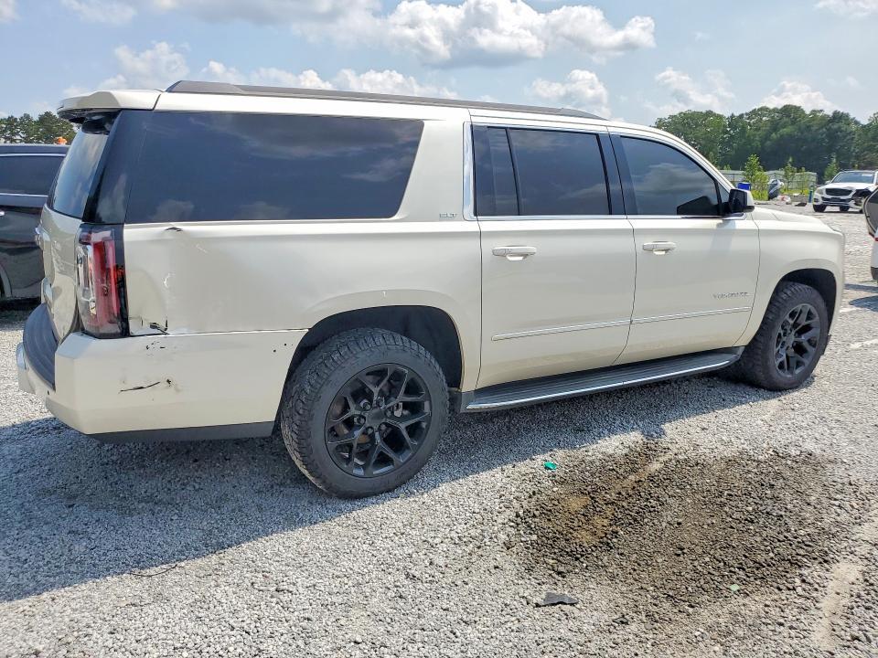 2015 GMC YUKON XL C1500 SLT — Фото 3 из 13