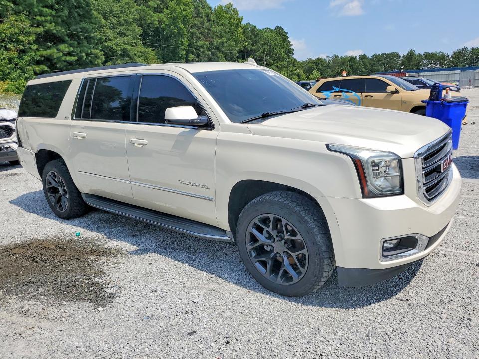 2015 GMC YUKON XL C1500 SLT — Фото 4 из 13
