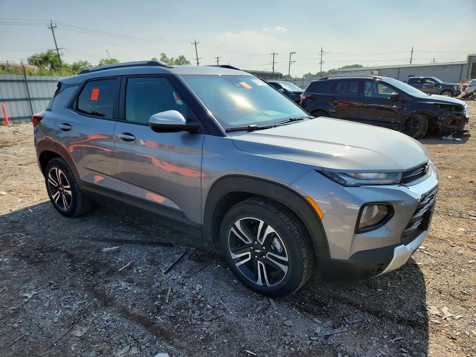 2023 CHEVROLET TRAILBLAZER LT — Фото 4 из 13