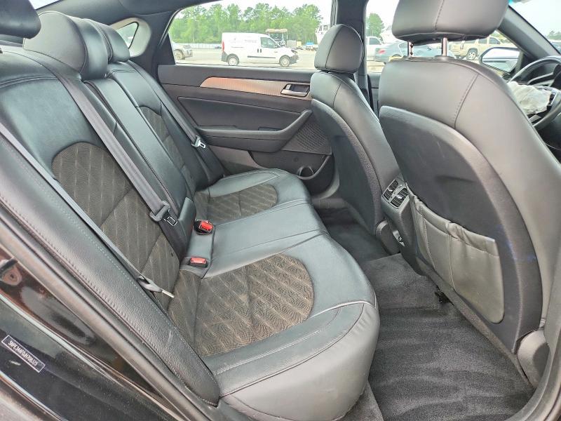 2018 HYUNDAI SONATA SPORT+ — Фото 10 из 12