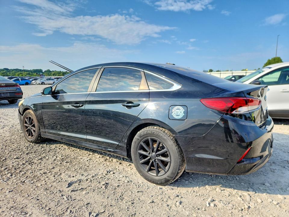 2018 HYUNDAI SONATA SE — Фото 2 из 12