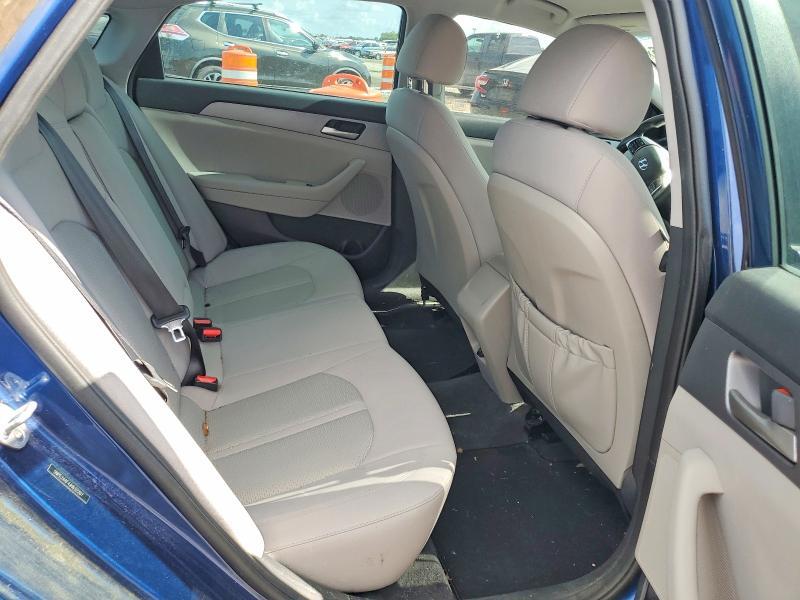 5NPE24AF4JH632207 2018 HYUNDAI SONATA photo no. 10