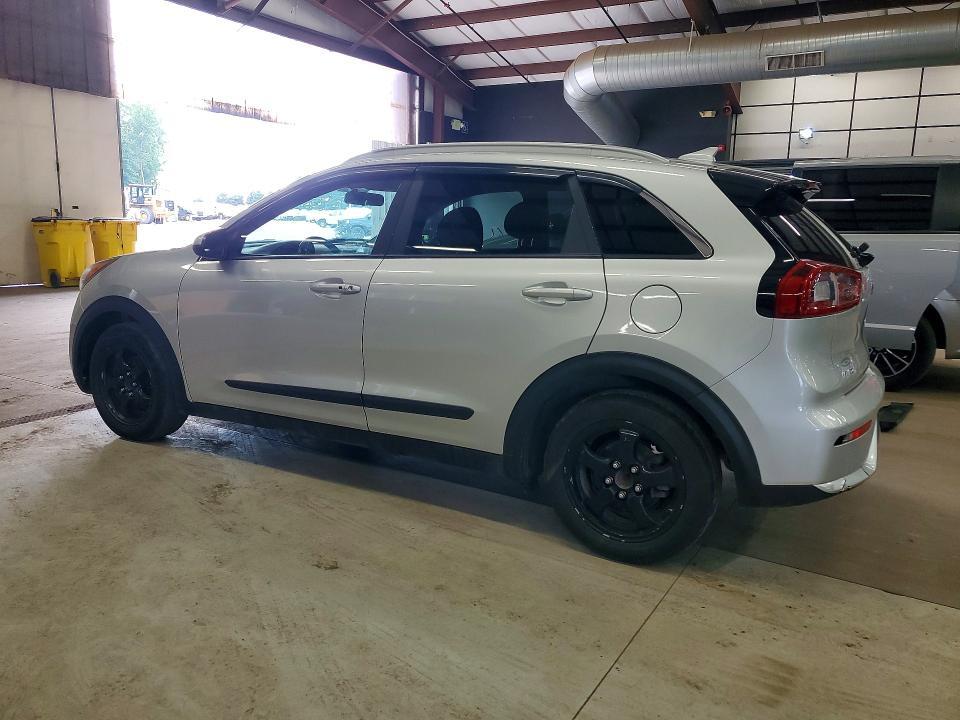 2018 KIA NIRO LX — Фото 2 из 12