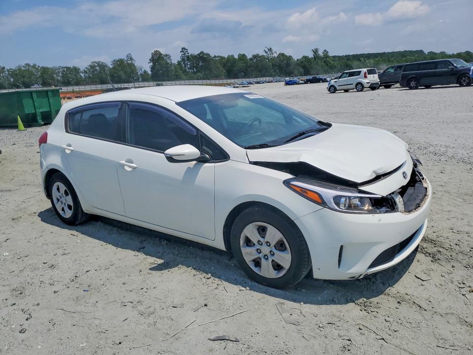 2018 KIA FORTE5 LX — Фото 4 из 12