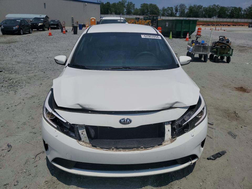 2018 KIA FORTE5 LX — Фото 5 из 12