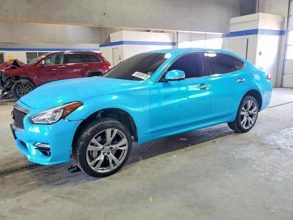 JN1BY1AP1FM541260 2015 INFINITI Q70 photo no. 1