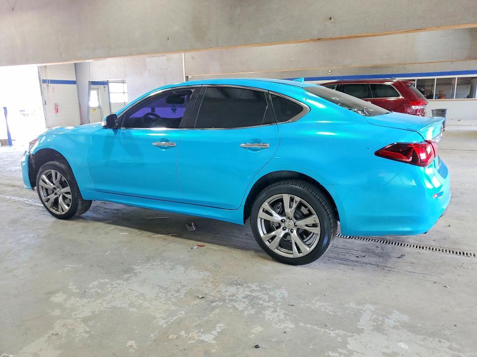 JN1BY1AP1FM541260 2015 INFINITI Q70 photo no. 2