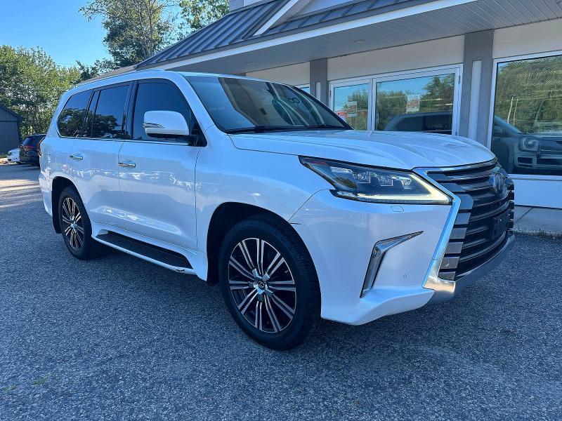 2018 LEXUS LX 570 JTJHY7AX8J4264042
