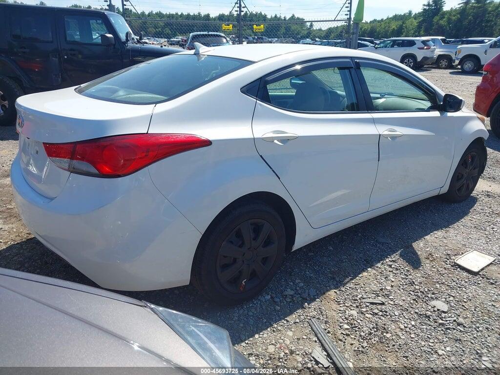 5NPDH4AE3BH011155 2011 HYUNDAI ELANTRA photo no. 4