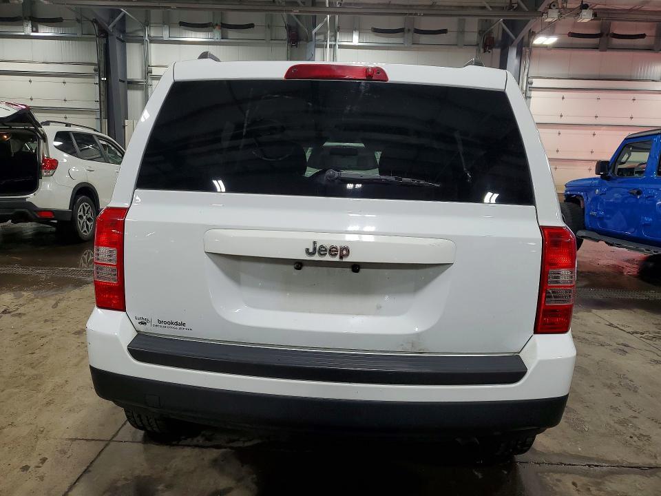 2015 JEEP PATRIOT SPORT — Фото 6 из 13