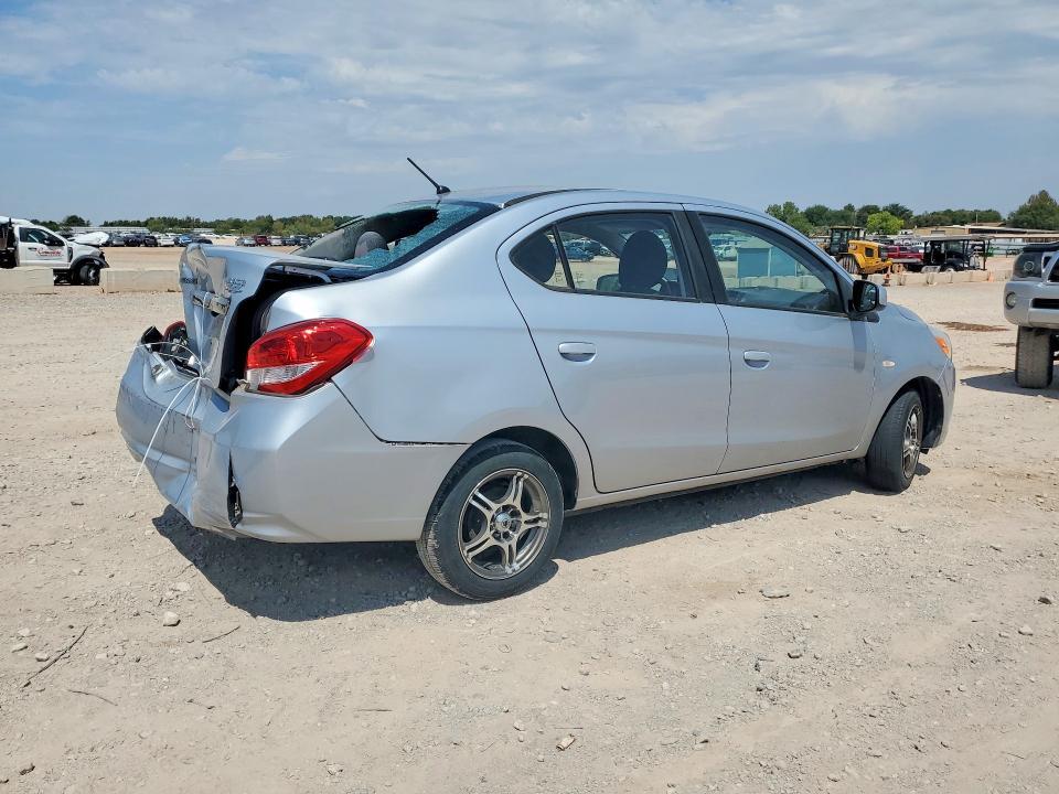 2018 MITSUBISHI MIRAGE G4 ES — Фото 3 из 12