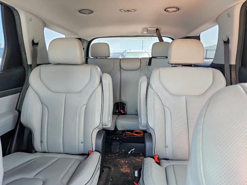 2023 HYUNDAI PALISADE SEL PREMIUM — Фото 10 из 13