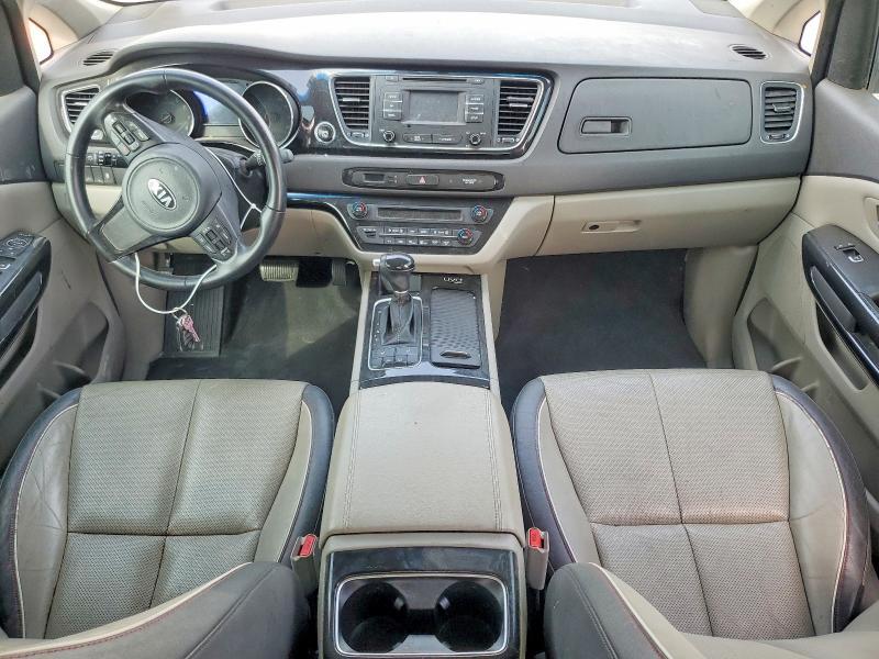 2015 KIA SEDONA EX — Фото 8 из 12