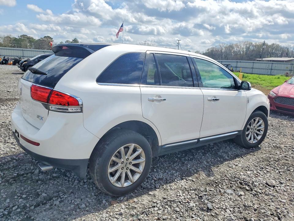 2LMDJ6JK3FBL26822 2015 LINCOLN MKX photo no. 3