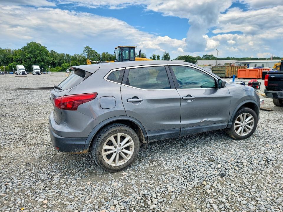 2018 NISSAN ROGUE SPORT S — Фото 3 из 13