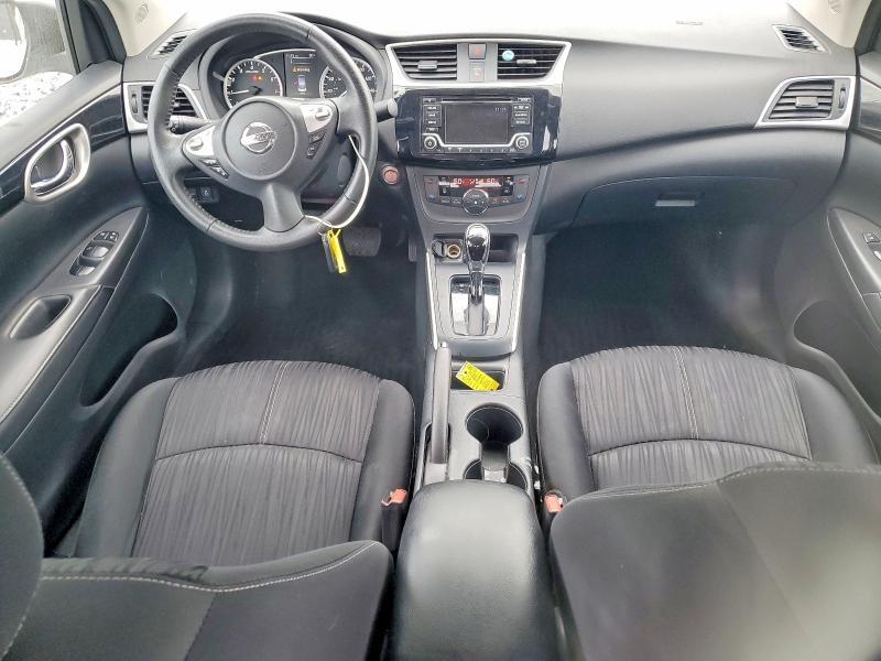 3N1AB7AP2JL660924 2018 NISSAN SENTRA photo no. 8