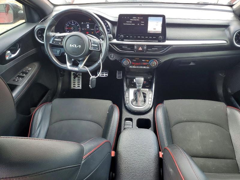 2023 KIA FORTE GT — Фото 8 из 13