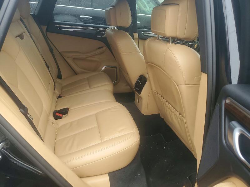WP1AB2A55JLB40273 2018 PORSCHE MACAN photo no. 11