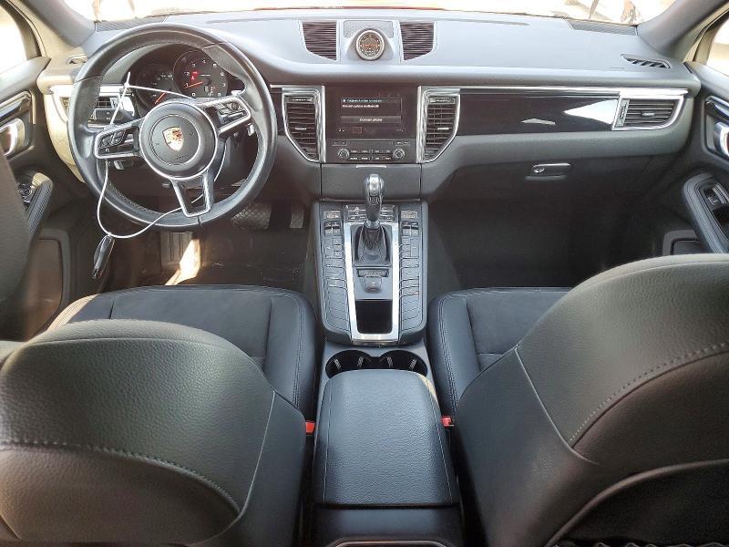 2018 PORSCHE MACAN — Фото 8 из 13