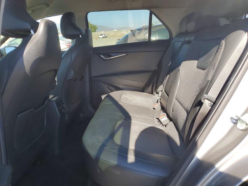 KNDCR3L11P5028783 2023 KIA NIRO photo no. 10