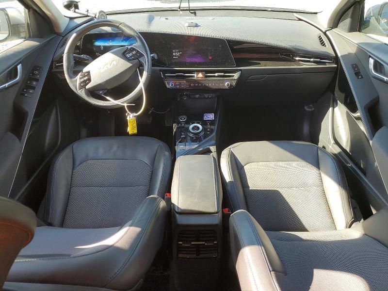 KNDCR3L11P5028783 2023 KIA NIRO photo no. 8