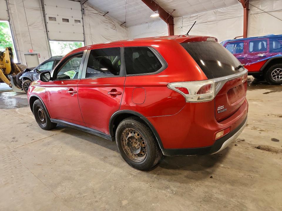 2015 MITSUBISHI OUTLANDER ES — Фото 2 из 13