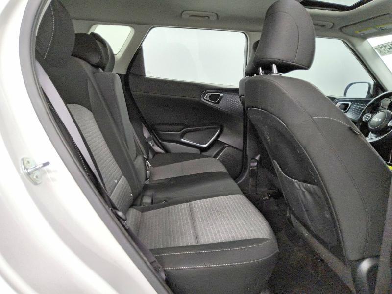 2023 KIA SOUL EX — Фото 11 из 13