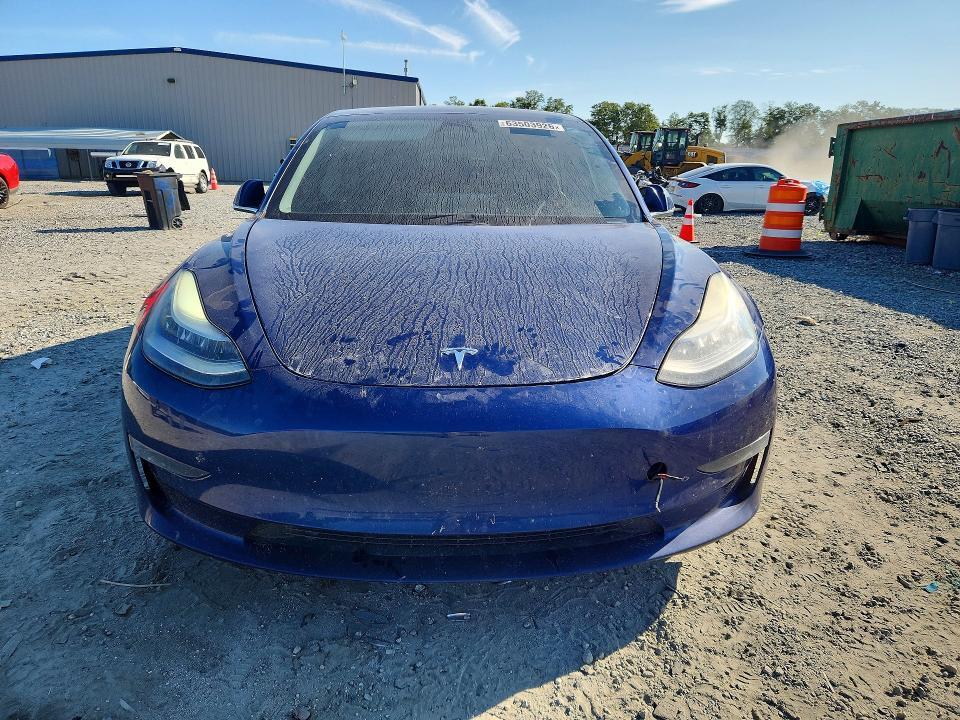 2018 TESLA MODEL 3 — Фото 5 из 12