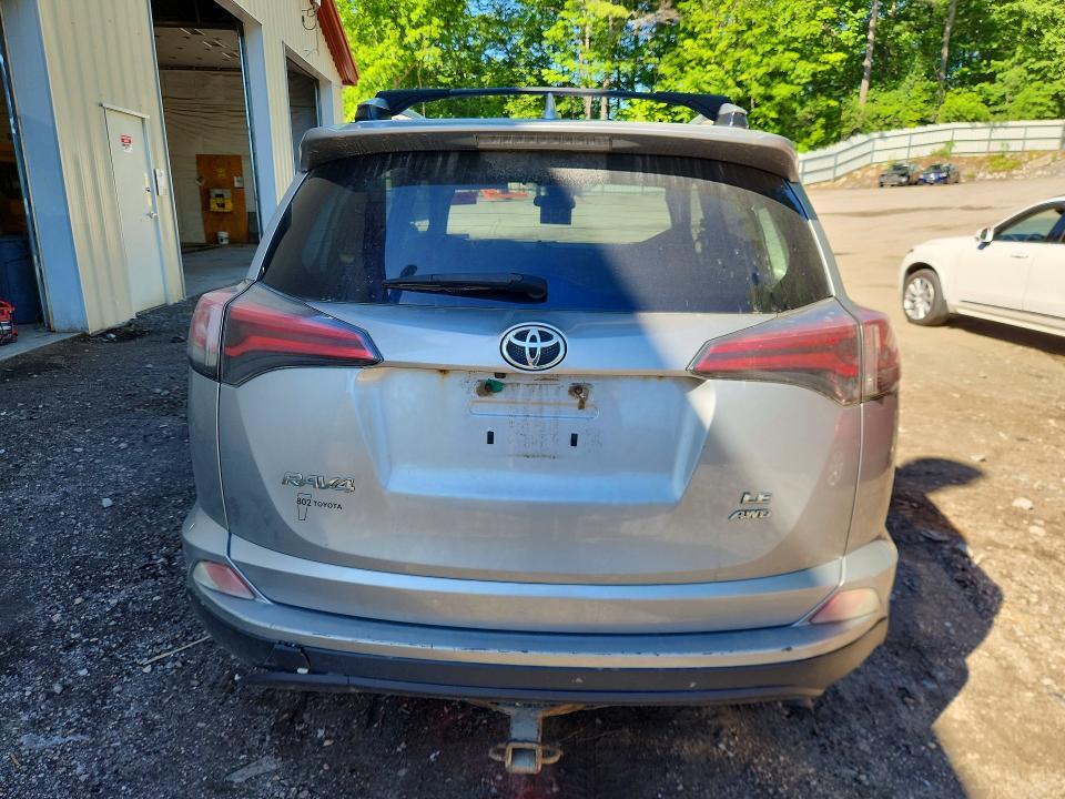 2018 TOYOTA RAV4 LE — Фото 6 из 13